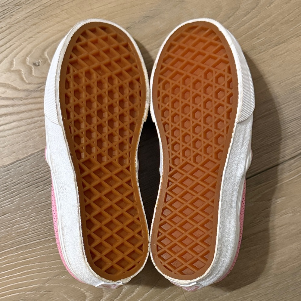 Vans Little Girls Size 12.5 Pink Perforated Slip-On Sneakers, VGUC - Picture 5 of 8